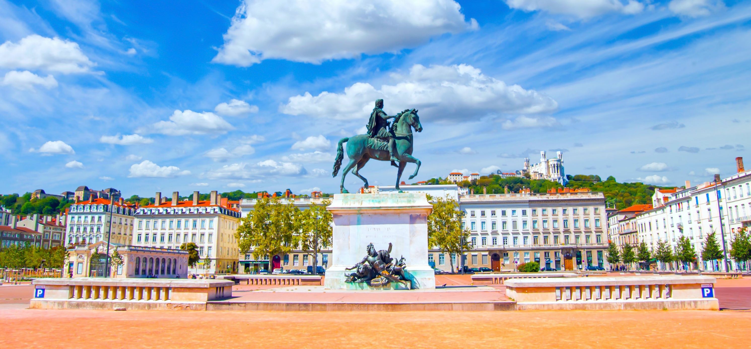 Lyon place Bellecour